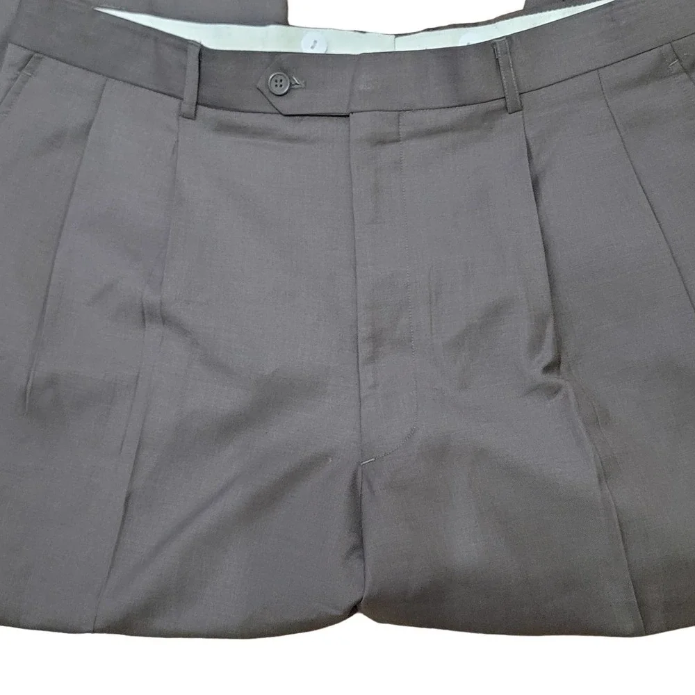 Vittorio St. Angelo Wool Suit 48R Two Piece 4 Button Single Breast Pleat No Vent